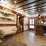 珀斯特法什酒店