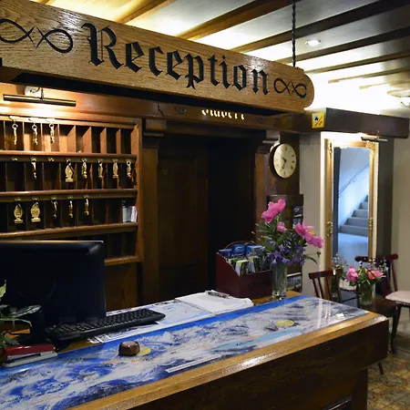 珀斯特法什酒店 3*